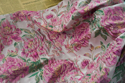 Gold Thread Floral Jacquard Fabric: 3D Oil Painting Texture, 55"W