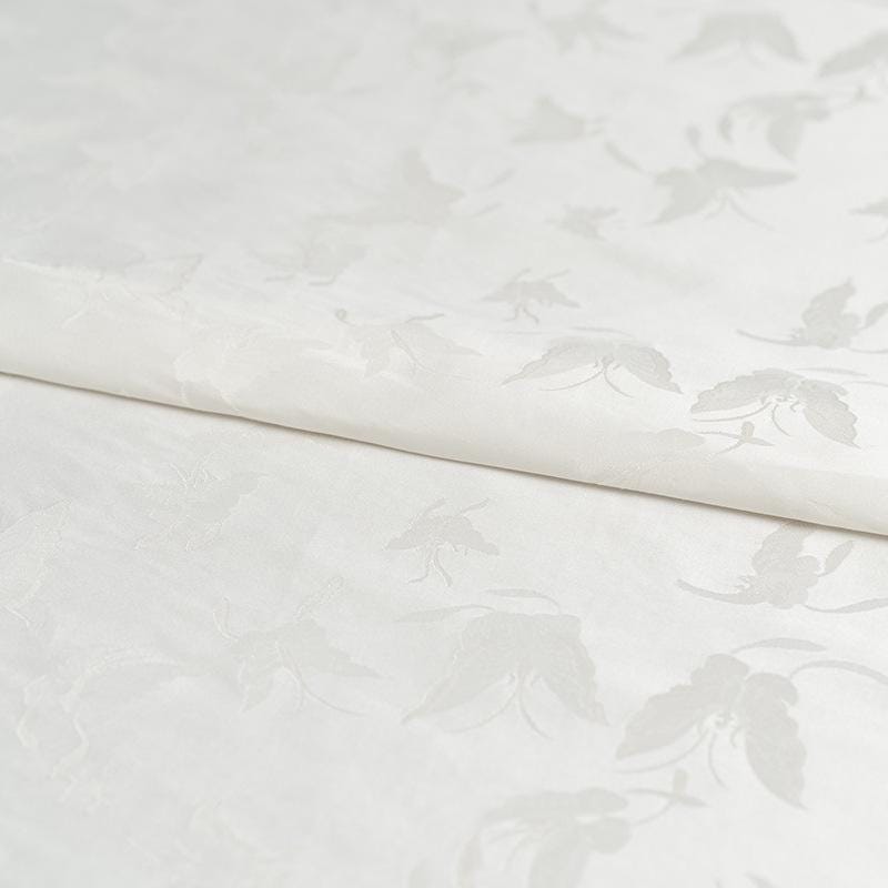 Tissu d'ameublement en rayonne jacquard satin damassé à motif papillon : largeur 59 pouces