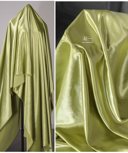 Tissu en satin de soie : couleurs unies, largeur 150 cm, tissu de luxe pour robes de mariée