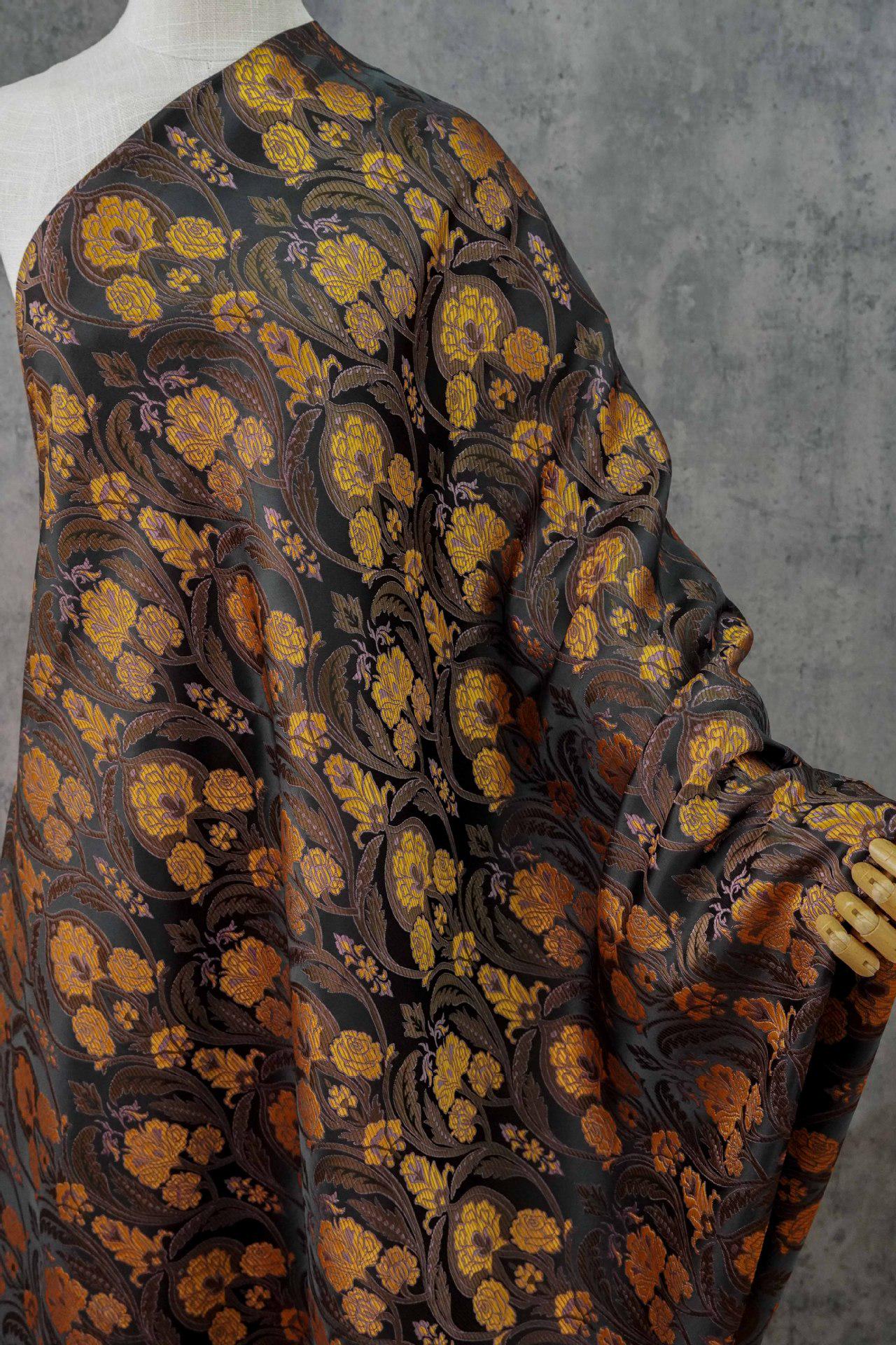 Luxury European Black Rose Scroll Jacquard Fabric – Elegant Brocade for Vest, Costume, Upholstery & Dressmaking