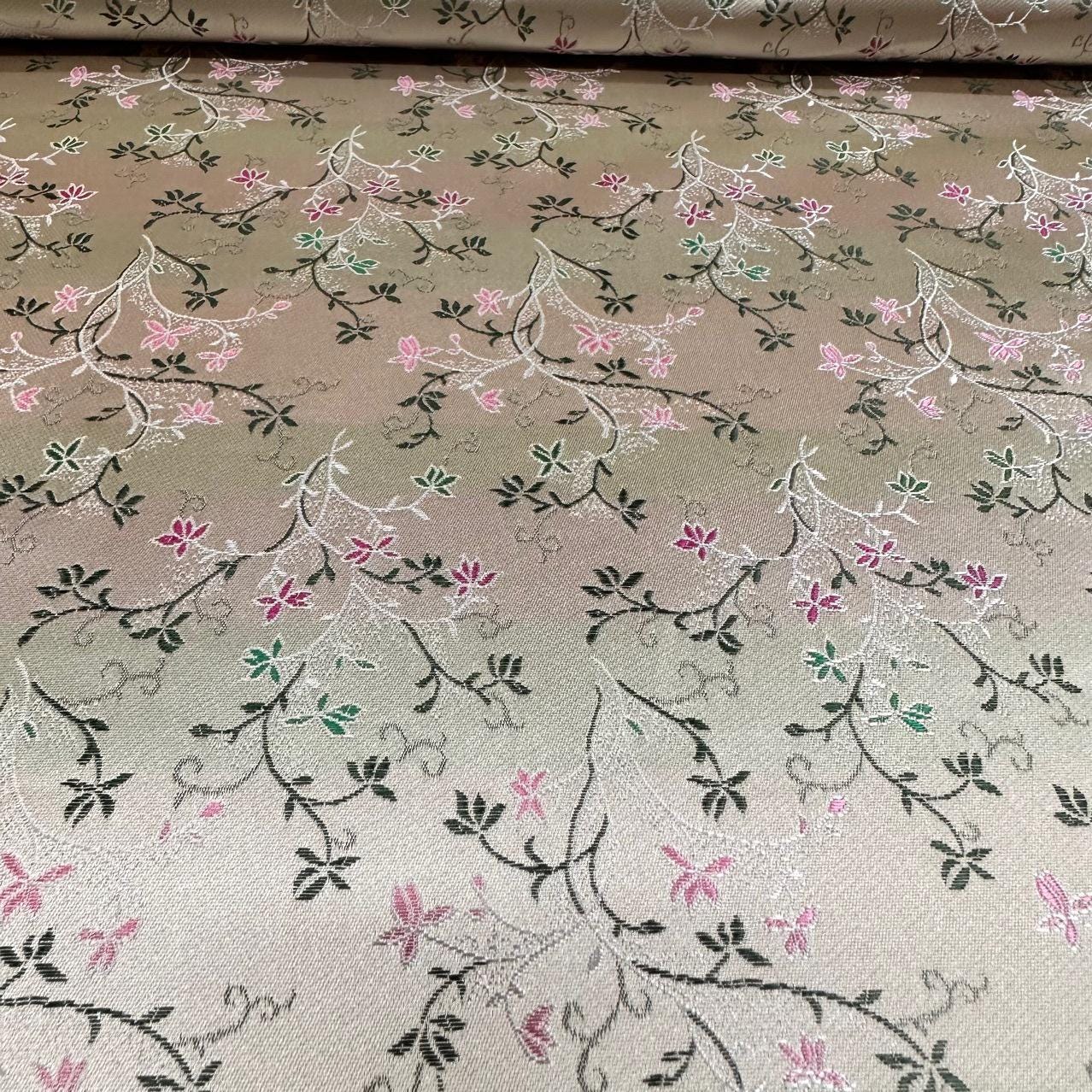 Brocade Hanfu Fabric: Oriental Jacquard for Cheongsam & Costumes
