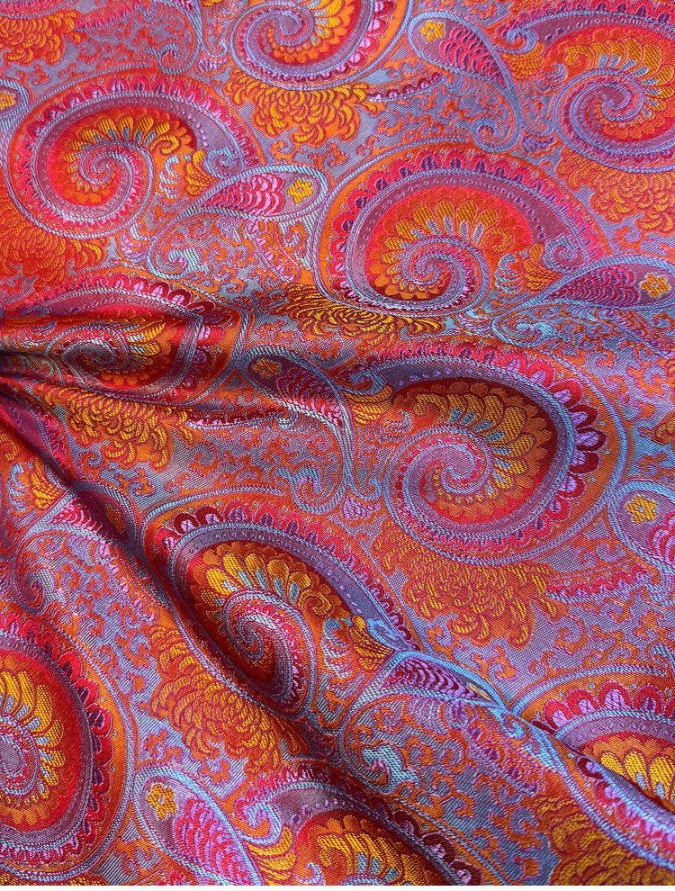 Red Chrysanthemum Brocade Fabric – Shimmering Pipa Pattern, 57" Wide