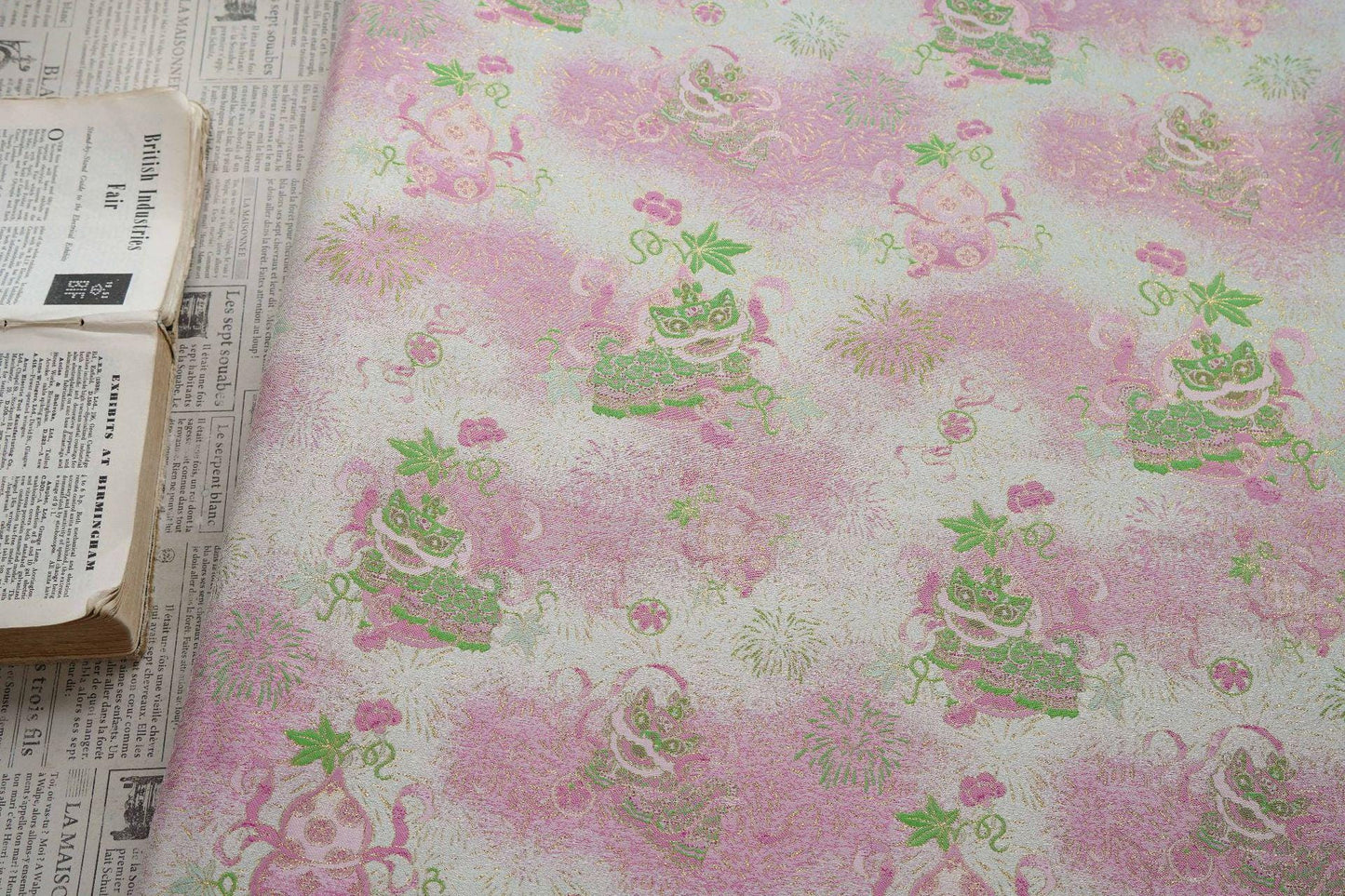 Luxury Song Dynasty Brocade Fabric, Golden Thread Jacquard Textile for Couture, Premium Oriental Silk Woven Material by the Yard - 1 Meter - Poppylollipop