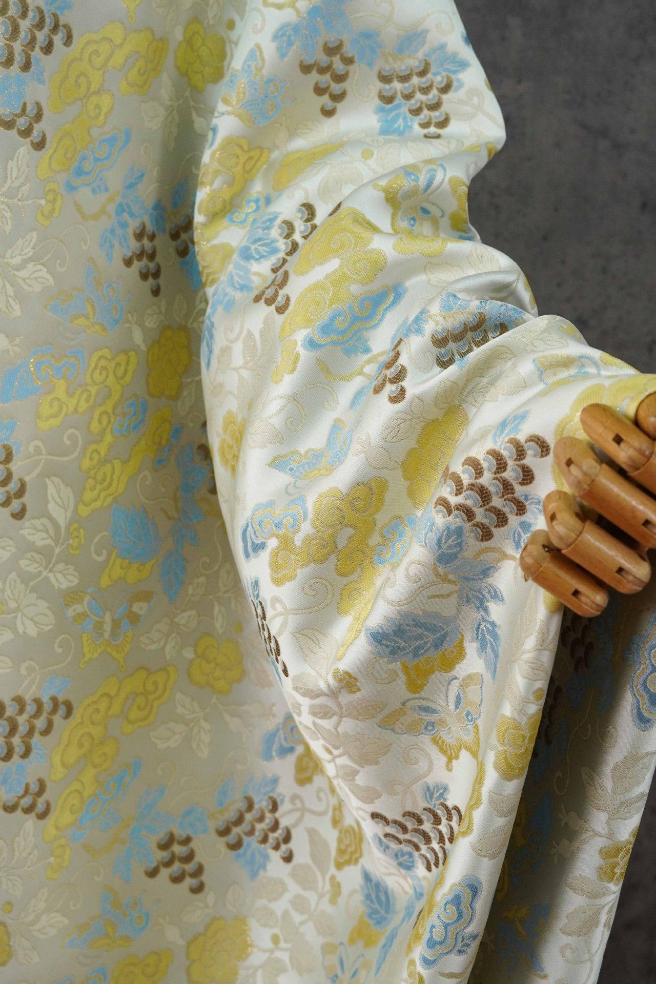 Grape Butterfly song Brocade Fabric, Luxury Gold Thread Jacquard, Premium Oriental Silk Woven Textile for Couture & Sewing - 1 Meter - Poppylollipop