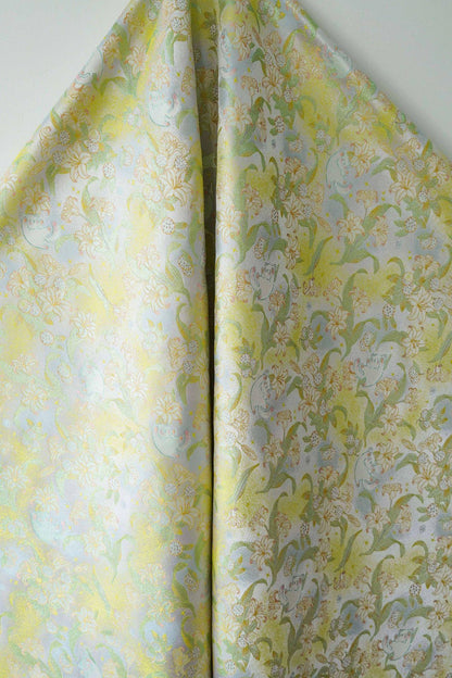 Song Brocade Silk Jacquard Fabric with Lily & Cat Gold Thread Design – Chinese Luxury Decorative Textile for Hanfu, Costume Craft Use