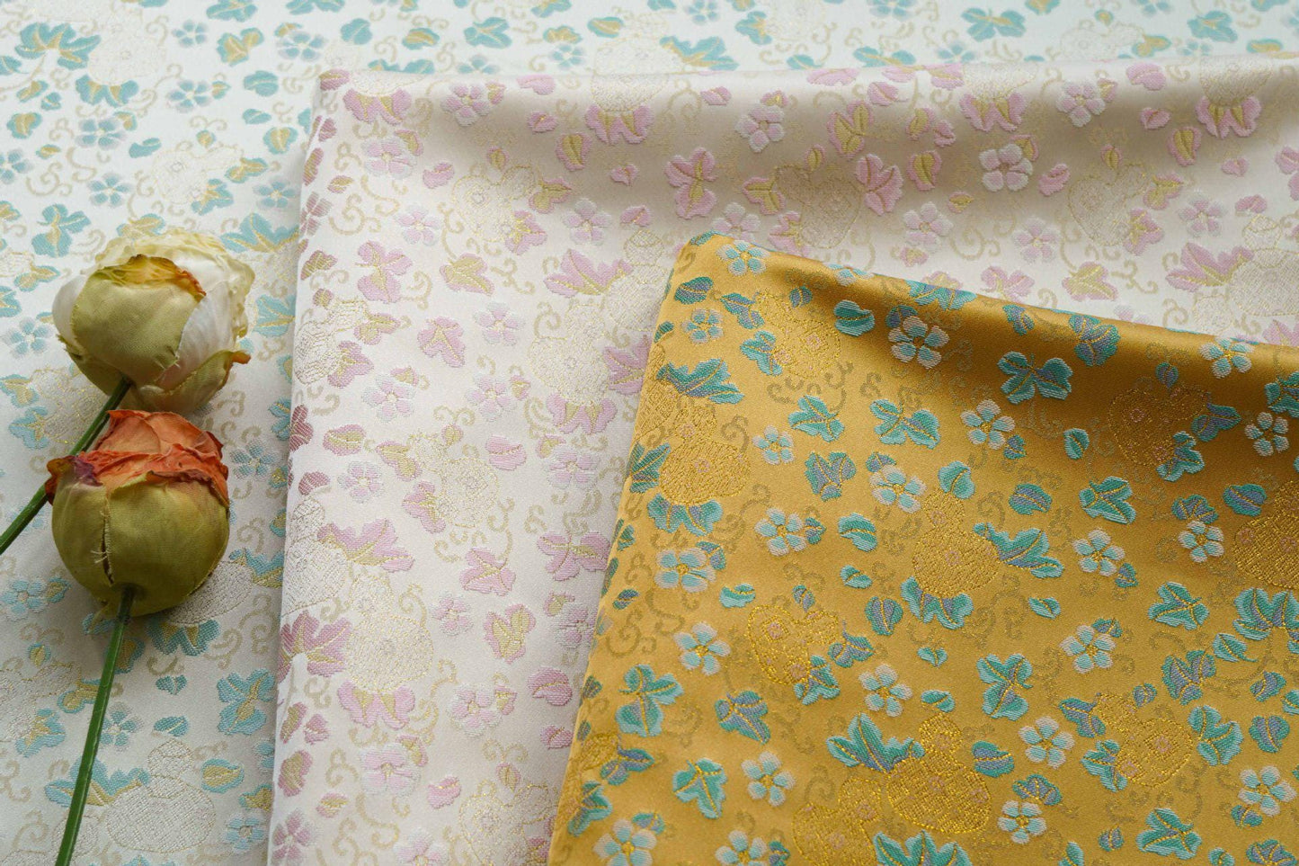 Song Brocade Fabric Gold Thread | Ditsy Floral Jacquard | 3 Colors | Vintage Pattern 59" | Hanfu Dress Cosplay