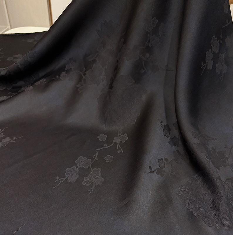 Silk Xiangyunsha Fabric Ombre Floral Luo Jacquard Mulberry Silk Woven Textile | Luxury Oriental Couture Dressmaking Fabric