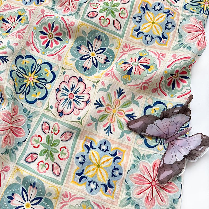 New Chinese Style Digital Print Fabric | Geometric Floral | Crystal Clear Pattern | Hanfu Qipao Dress Decor (59 inch) - Poppylollipop