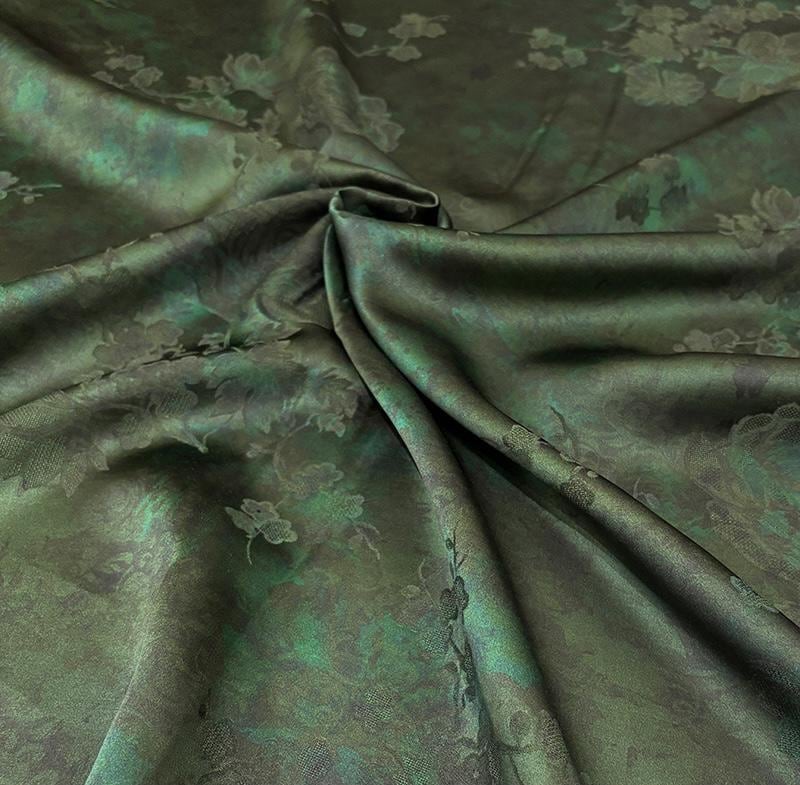 Silk Xiangyunsha Fabric Ombre Floral Luo Jacquard Mulberry Silk Woven Textile | Luxury Oriental Couture Dressmaking Fabric