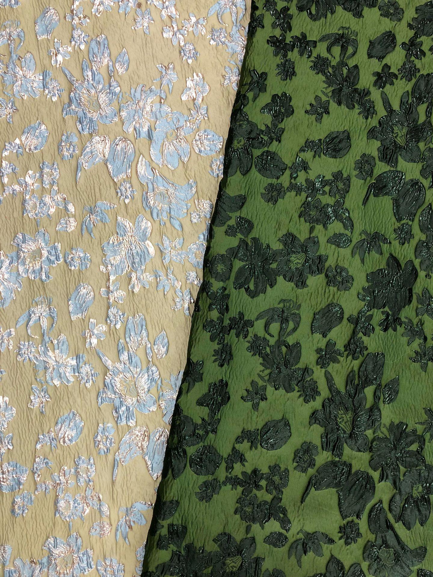 Embossed Floral Metallic Jacquard Fabric by Yard, Vintage Gold Thread Brocade Textile, Luxury Fabric for Dresses Decor, 54"Wide