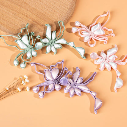 Handmade Butterfly Frog Button, Chinese Knot Closure, Qipao Hanfu Button, Floral Fabric Fastener, Tang Suit Bridal Clothing Embellishment