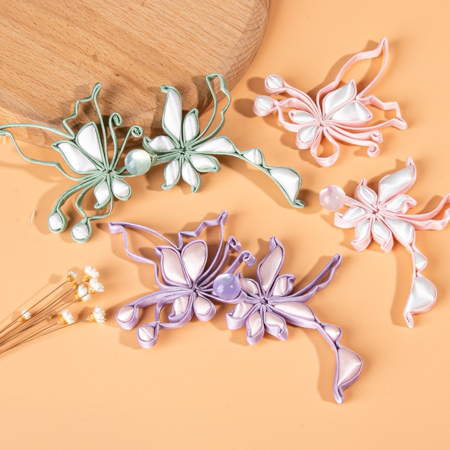 Handmade Butterfly Frog Button, Chinese Knot Closure, Qipao Hanfu Button, Floral Fabric Fastener, Tang Suit Bridal Clothing Embellishment