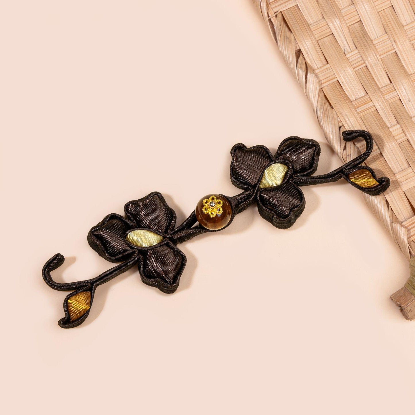Handmade Chinese Frog Button, Qipao Pan Kou Closure, Flower Knot Button, Hanfu Tang Suit Sewing Trim, Oriental Couture Clothing Accessory