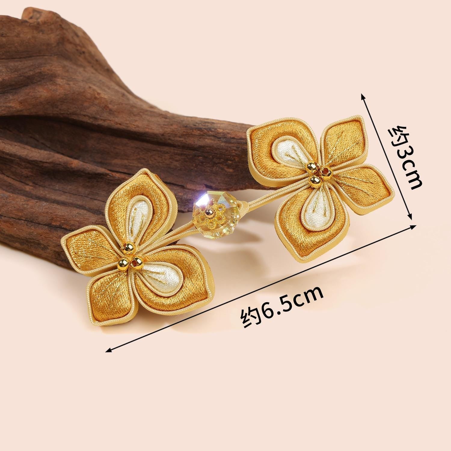 Handmade Chinese Frog Button, Clover Flower Knot Button, Qipao Closure, Hanfu Tang Suit Sewing Trim, Traditional Clothing Accessory