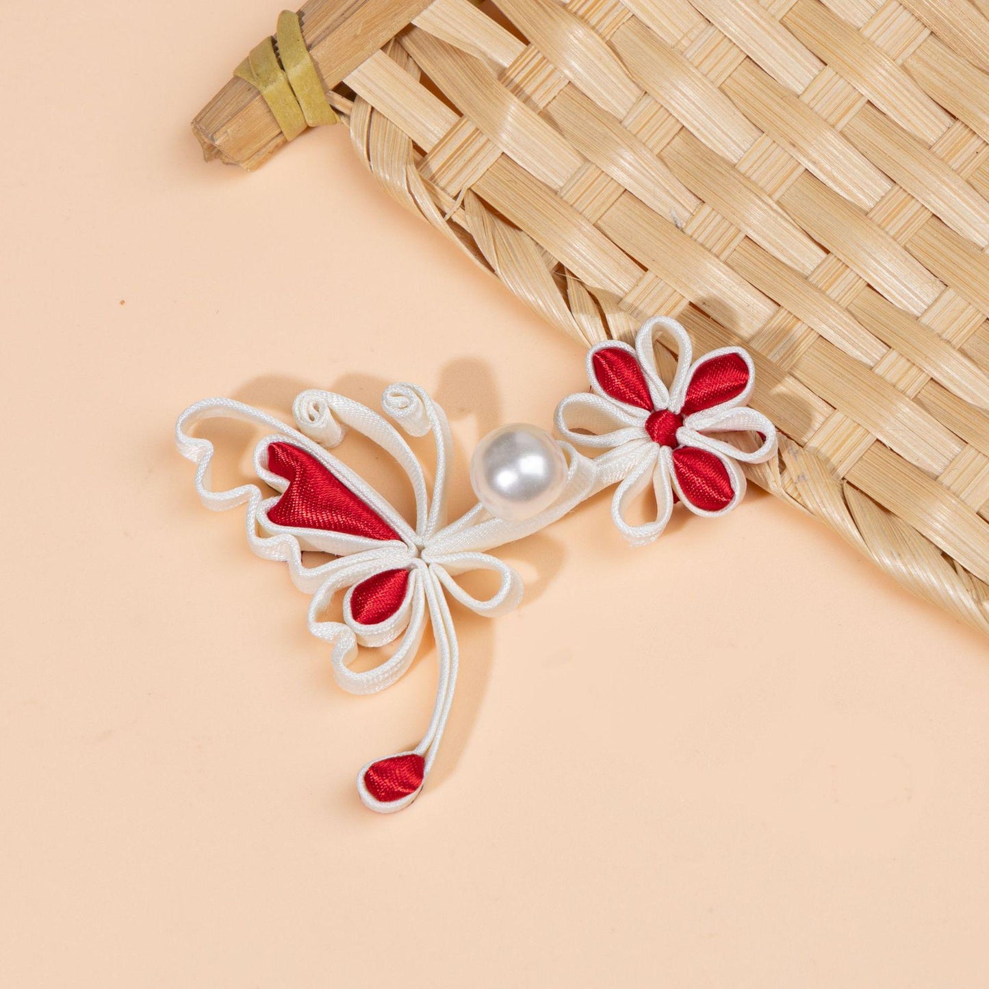 Handmade Chinese Frog Button, Butterfly Knot Closure, Qipao Button, Sewing Trim, Pearl Flower Embellishment, Oriental Fashion Accessory