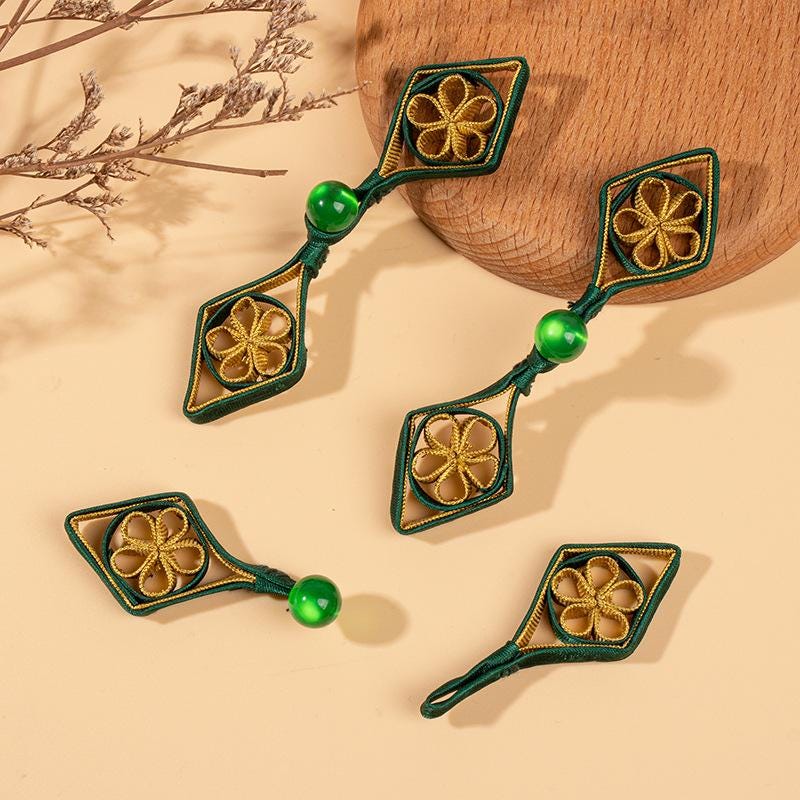Chinese Frog Button, Qipao Pan Kou Closure, Handmade Hanfu Tang Suit Button, Green Gold Knot Fastener, Oriental Couture Clothing Trim