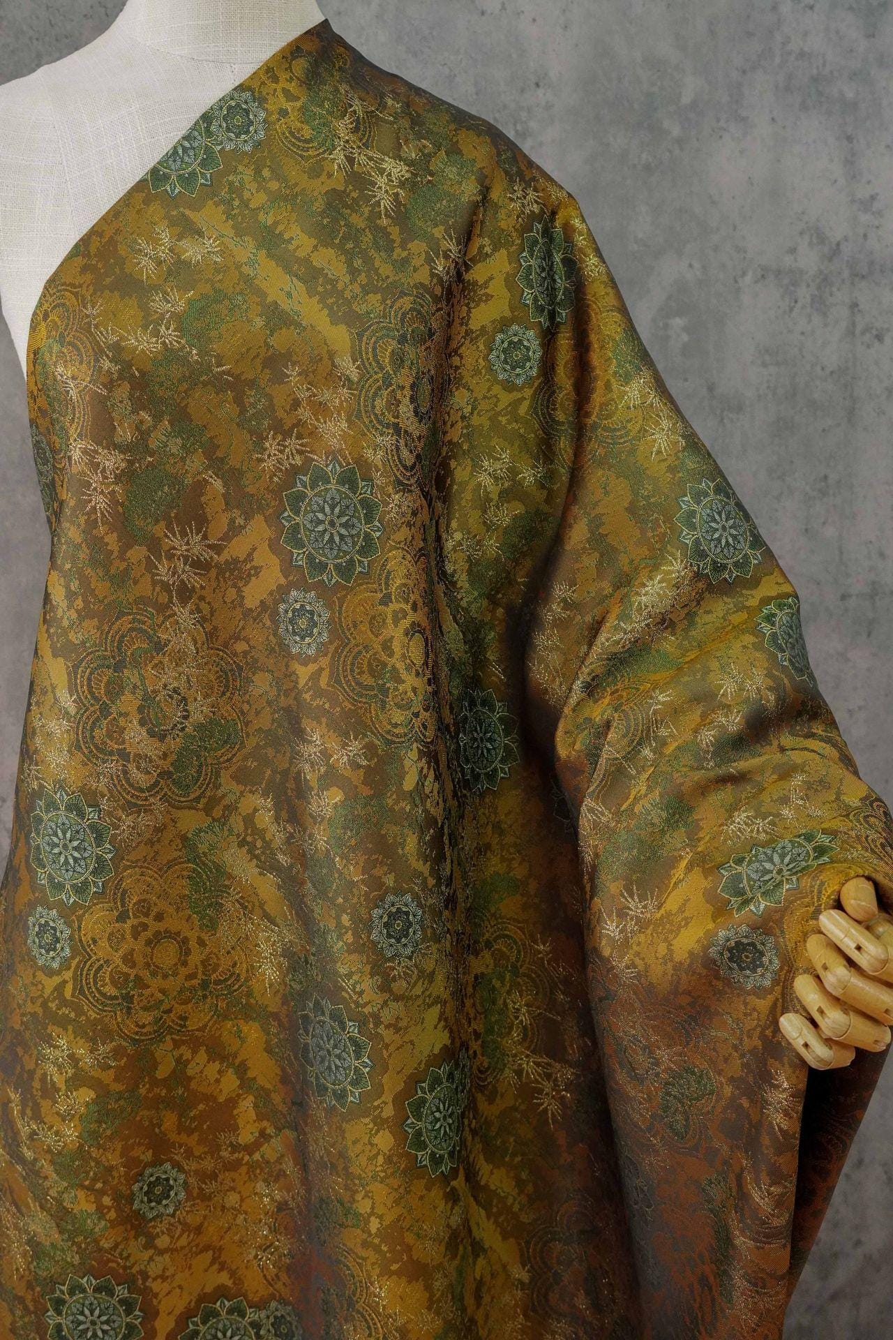 Dunhuang Jacquard Fabric, Gold Metallic Fabric by Yard, Traditional Floral Textile, Silk Like Hanfu Fabric, Luxury Sewing Material, 56"Wide