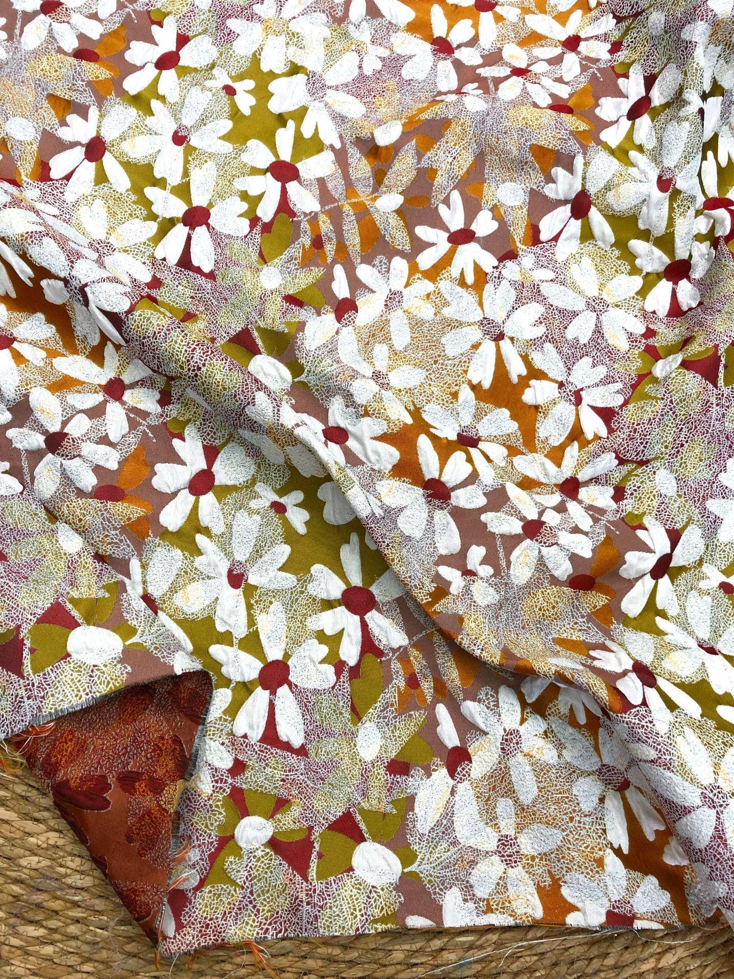 3D Floral Jacquard Fabric, Vintage Daisy Embossed Woven Textile, Textured Flower Brocade Fabric for Dress, Jacket, DIY Sewing, 60"Wide