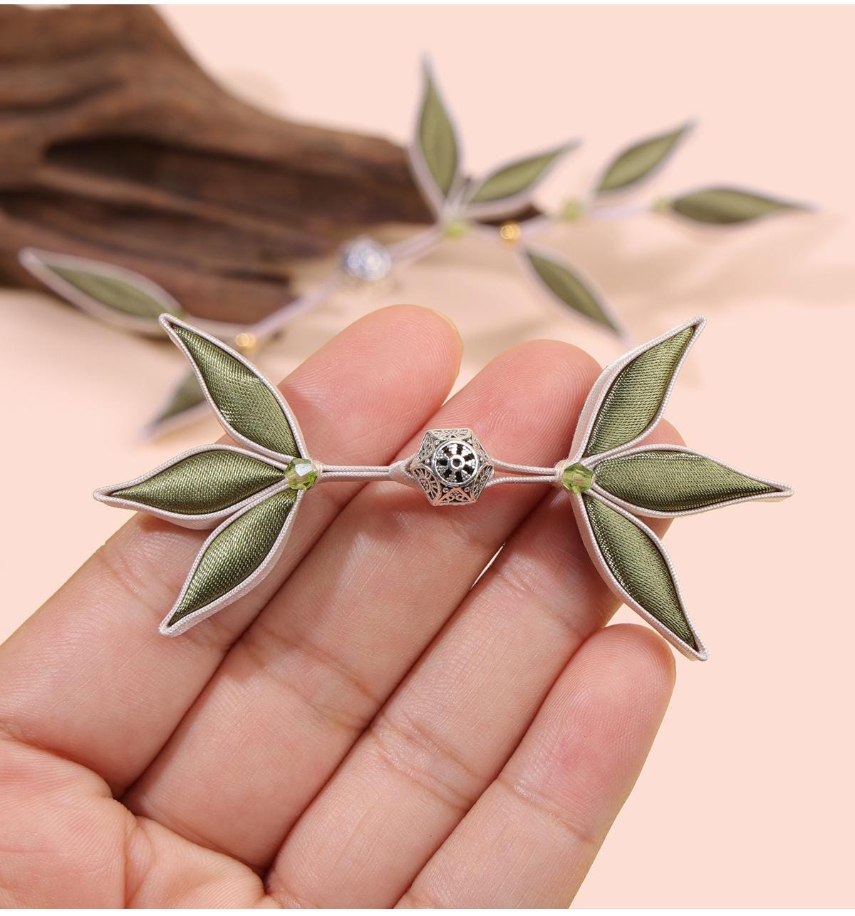 Bamboo Leaf Frog Button, Chinese Qipao Cheongsam Closure, Green Fabric Knot Fastener, Hanfu Garment Sewing Trim