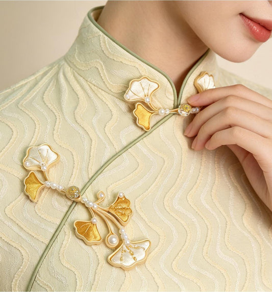 Ginkgo Leaf Frog Button, Chinese Qipao Cheongsam Closure, Gold Ivory Knot Fastener, Hanfu Sewing Trim - Poppylollipop