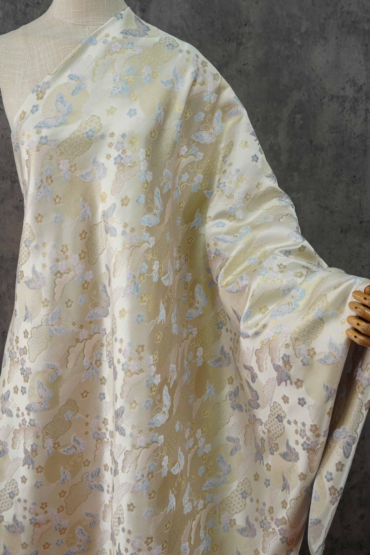 Chinese Song Brocade Fabric, Butterfly Gold Thread Jacquard Textile, Traditional Asian Fabric for Decor, Jewelry Box and Crafts