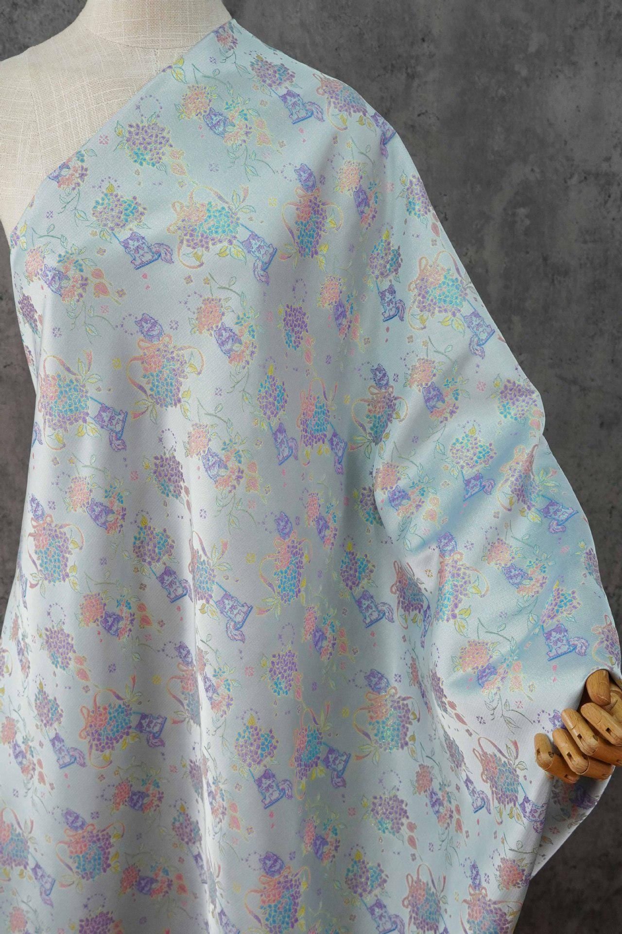 Song-Style Hydrangea Cat Jacquard Fabric, Pastel Floral Metallic Thread Chinese Style Fabric for Qipao, Dress, Bags & Crafts, 59"Wide