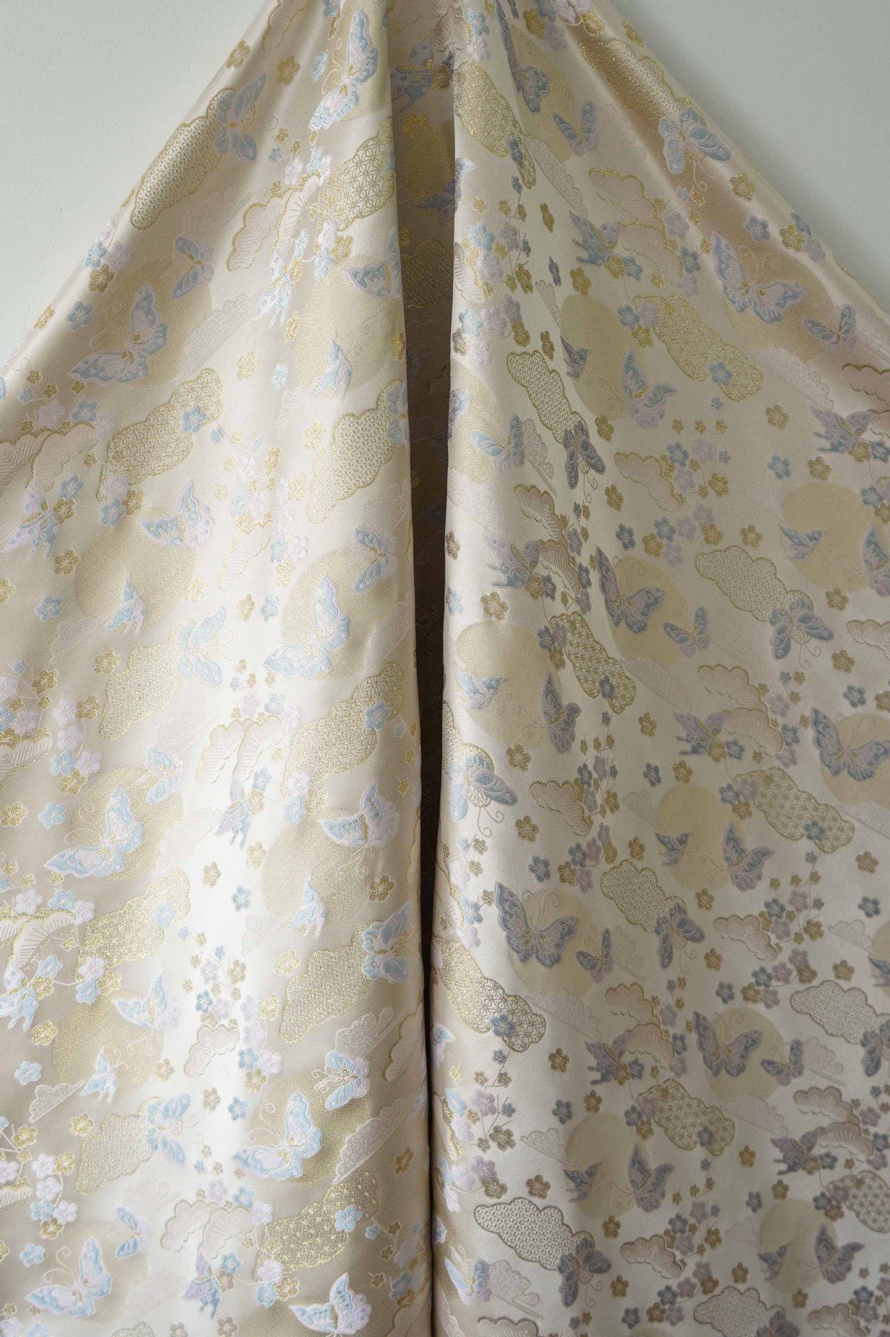 Chinese Song Brocade Fabric, Butterfly Gold Thread Jacquard Textile, Traditional Asian Fabric for Decor, Jewelry Box and Crafts