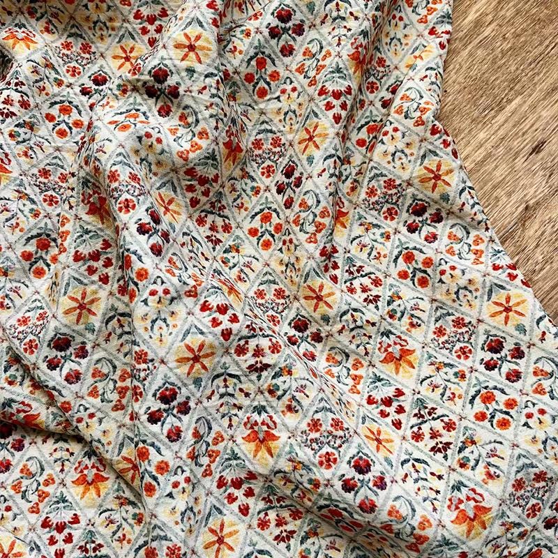 Small Floral Printed Cotton Fabric, Folk Floral Medallion Pattern Textile for Dressmaking, Quilting, Sewing and DIY Crafts