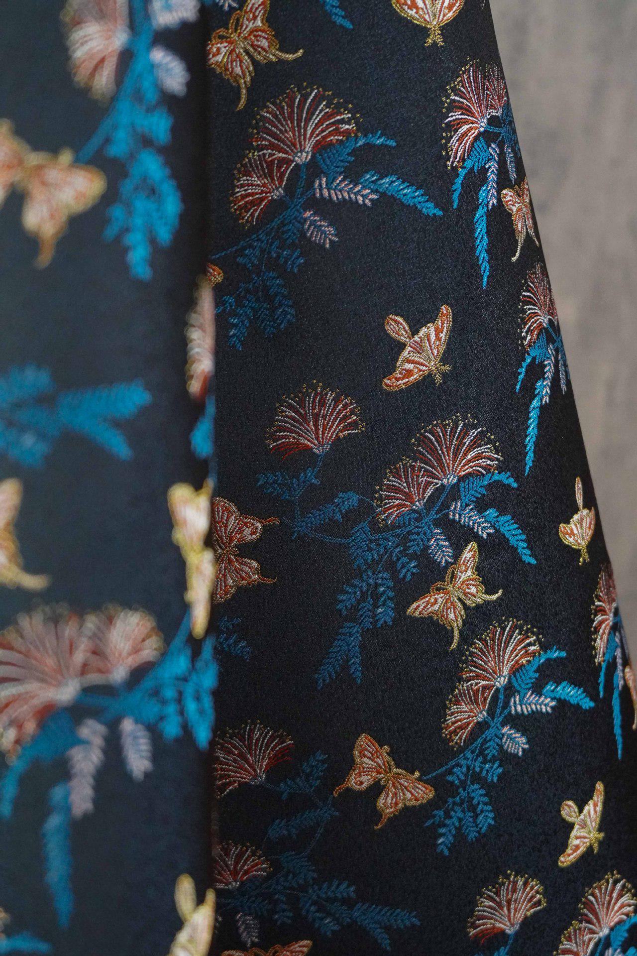 Reversible Butterfly Floral Song Brocade Fabric, Yarn-Dyed Jacquard Textile for Qipao, Hanfu, Dresses, Bags and Sewing, 59"Wide