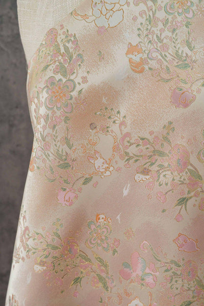 Cute Animal Spring Song Brocade Fabric, Chinese Style Gold Metallic Jacquard Textile, Floral Woven Fabric for Dress, Qipao and Sewing