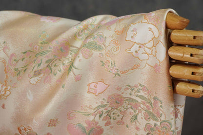 Cute Animal Spring Song Brocade Fabric, Chinese Style Gold Metallic Jacquard Textile, Floral Woven Fabric for Dress, Qipao and Sewing