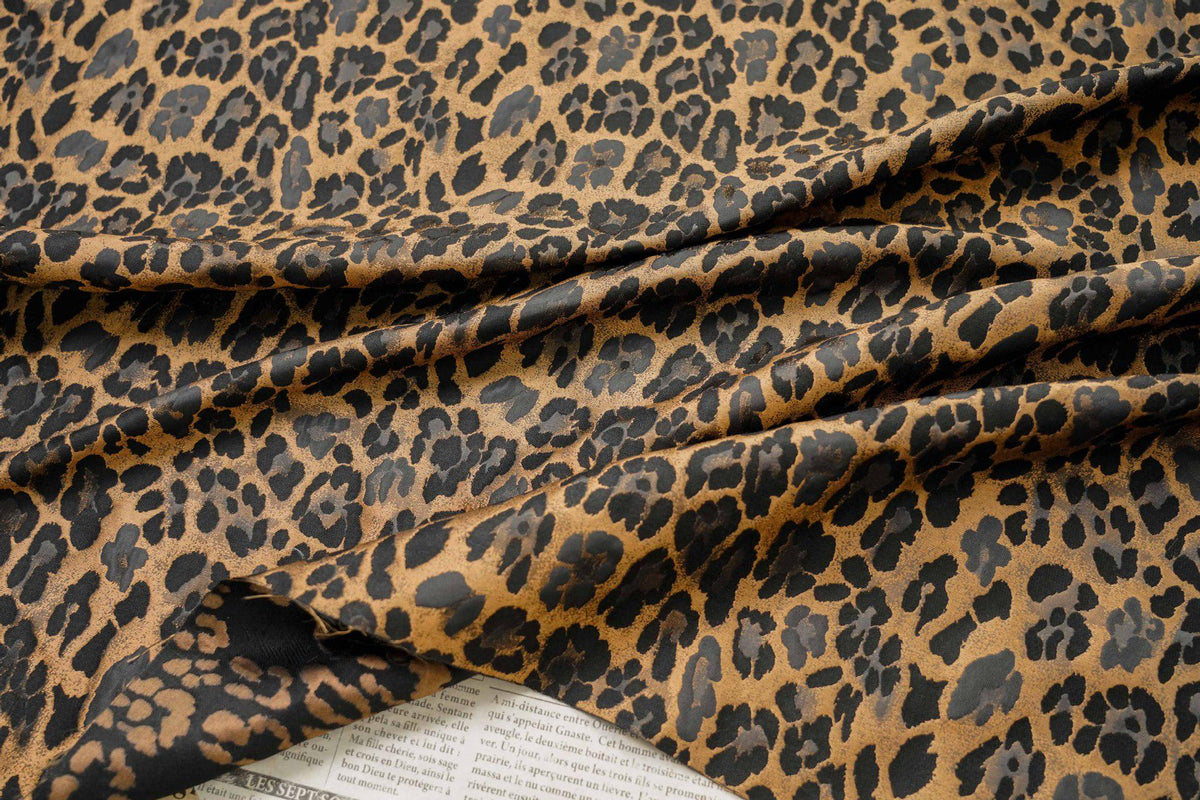 Vintage-Style 3D Leopard Jacquard Fabric, Yarn-Dyed Textured Woven Textile, 2 Colors for Jackets, Dresses, Skirts, Bags and Sewing