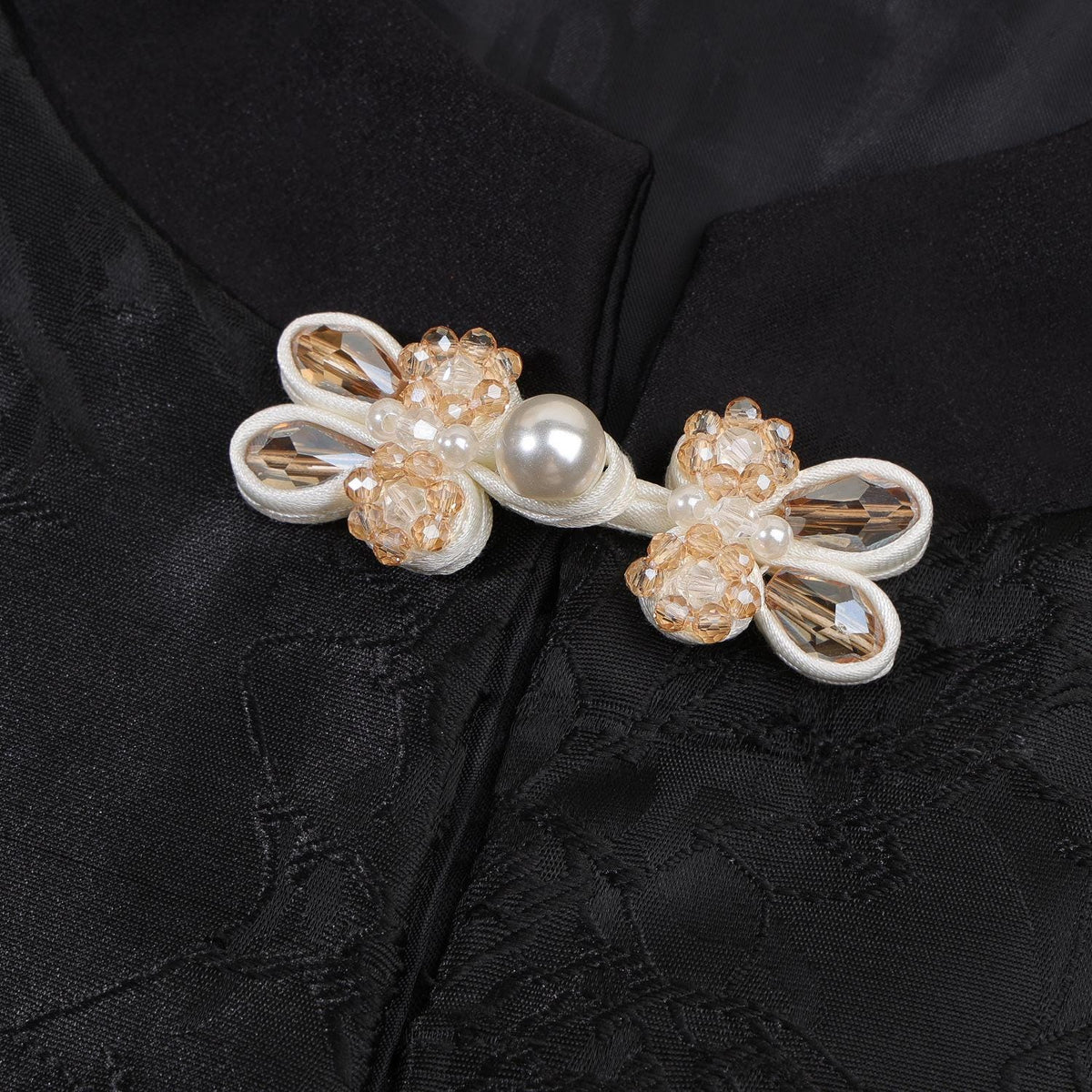 Hand Beaded Pearl Frog Buttons with Crystal Flowers and Tassels, Chinese Knot Closures for Cheongsam, Qipao and Sewing Crafts