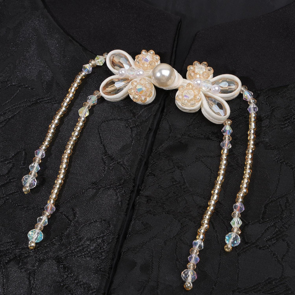 Hand Beaded Pearl Frog Buttons with Crystal Flowers and Tassels, Chinese Knot Closures for Cheongsam, Qipao and Sewing Crafts