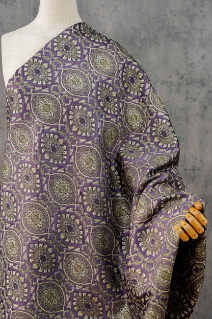 Persian Floral Medallion Jacquard Fabric, Metallic Gold Thread Brocade with Diamond Pattern for Cheongsam, Jackets, Bags and Home Decor, 63"