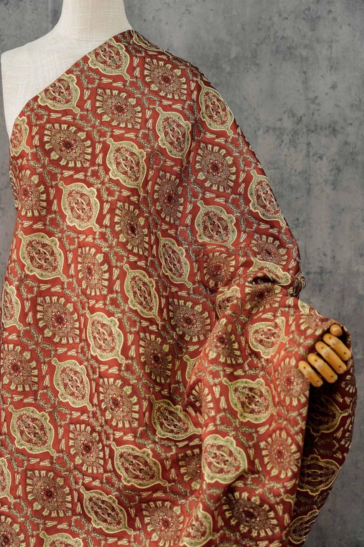 Persian Floral Medallion Jacquard Fabric, Metallic Gold Thread Brocade with Diamond Pattern for Cheongsam, Jackets, Bags and Home Decor, 63"