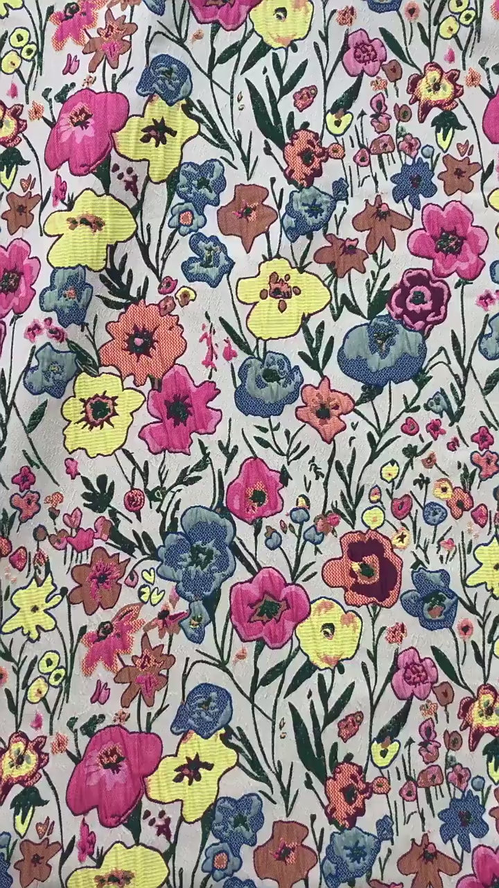 Art Style 3D Floral Jacquard Fabric, Abstract Embossed Flower Woven Textile, Double-Sided Fashion Material for DIY Clothing & Costumes, 52"W